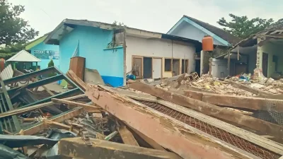 Warga SDN Tlogo 02 Blitar Keluhkan Sekolah Terdampak Proyek Koperasi Merah Putih