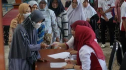 Kampung Coklat Blitar Bagikan THR 12 Tahun