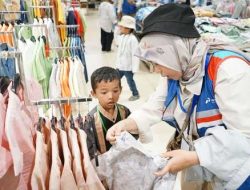 Sebaran 5.0 Ajak 1.000 Anak Yatim Pilih Baju Lebaran